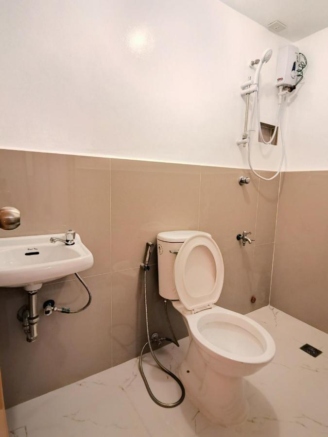 E Relaxed Haven Transient House Pasay Exterior foto